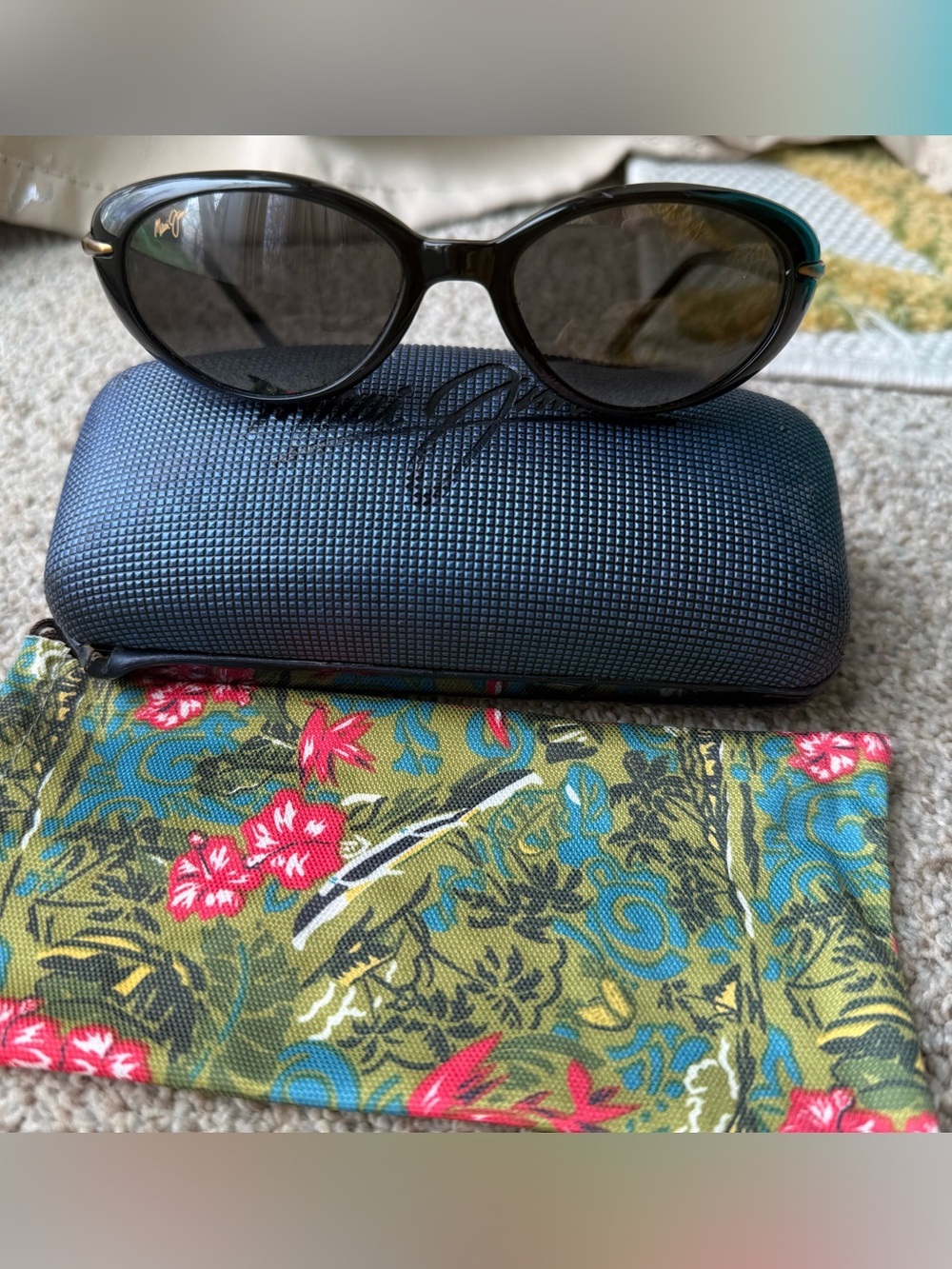 Maui Jim Cabana MJ 147 02 -  Black Frame & Neutral Grey Polarized Lens -vintage